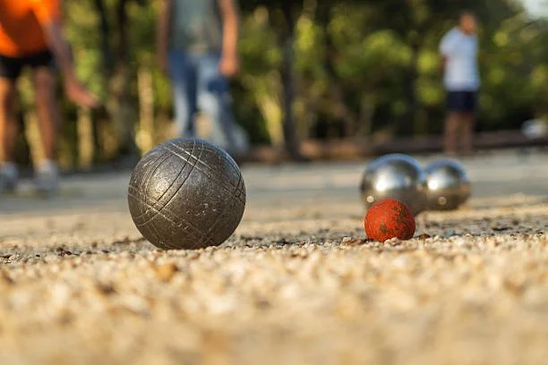 Pétanque boules